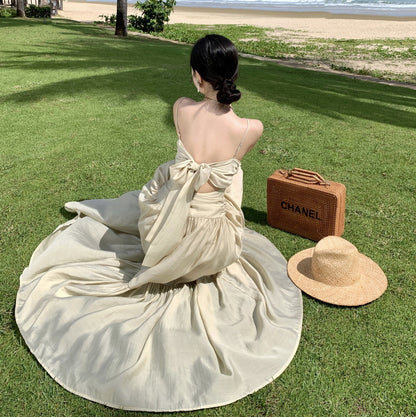 2025 Photo skirt Yunnan Xishuangbanna Dali long dress women's V-neck Hainan beach backless strap suspender dress