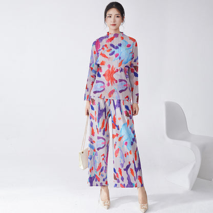 2025 suit, autumn two-piece set, high-end wear, a complete set of printed long-sleeved T-shirts, tops, and versatile straight-leg pants are trendy.