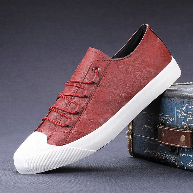 YITU Luxury Low top Men Vulcanize Shoes Autumn New Leather Casual Shoes Korean Breathable Black lace-up Sneaker Shoes