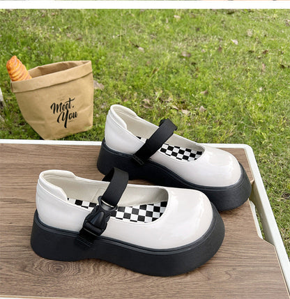 Platform Flats Women Patent Leather Casual Lolita Shoes Female Chunky Heel Vintage Mary Jane Flats Fashion Loafers