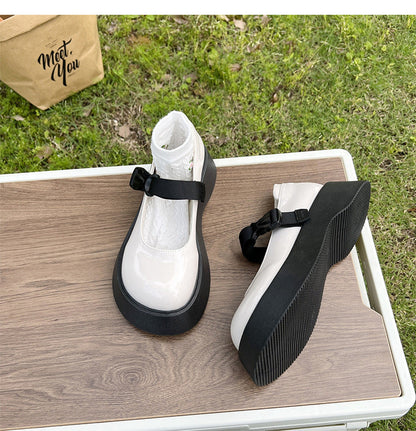Platform Flats Women Patent Leather Casual Lolita Shoes Female Chunky Heel Vintage Mary Jane Flats Fashion Loafers