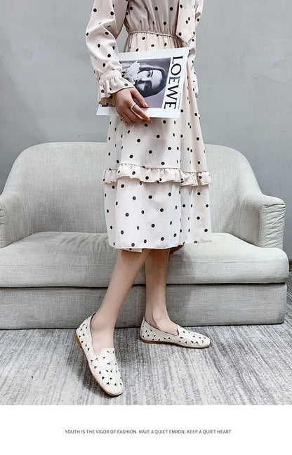 xiangtuibao Square Toe Loafers Women Soft Leather Flats Ladies Hollow Out Flat Shoes Woman Flats Embroidery Loafers