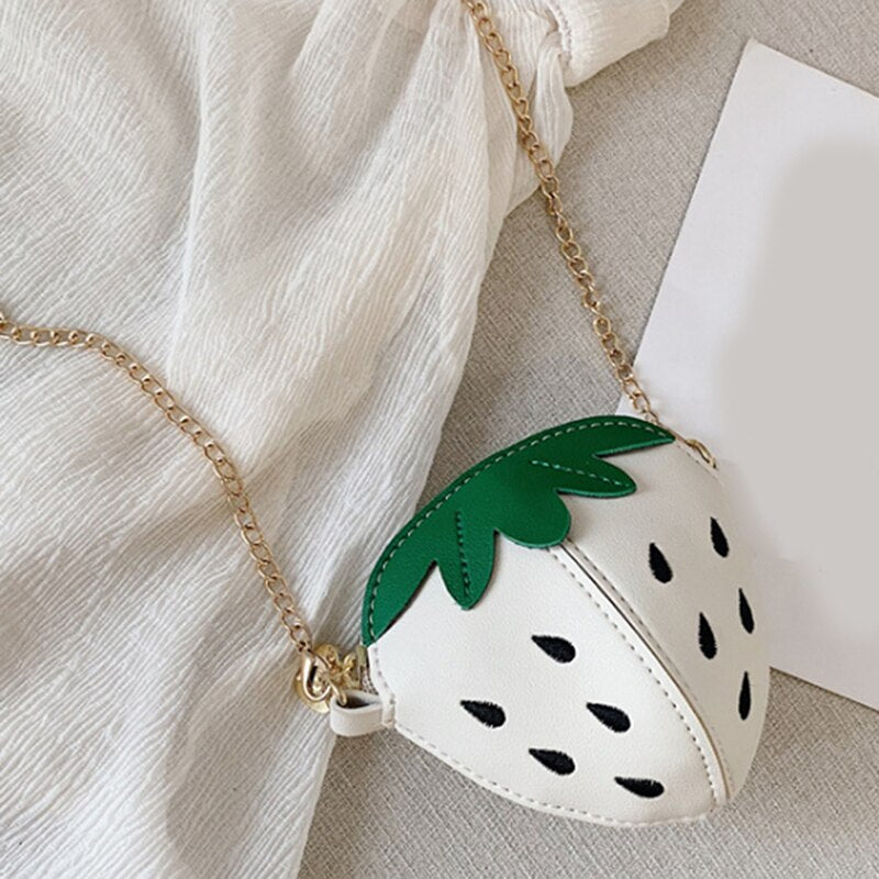 Fruit Strawberry Shape Shoulder Bag Chains Crossbody Bag Women Bags Kawaii Fashion Cute Children's Kids Girls Shoulder Bag Small
