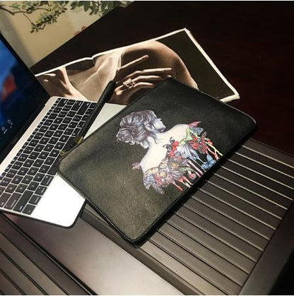 Chinese Style Dragon Embroidery Clutch Bags for Women Bag  Personality Envelope Wrist Bag IPad Bags Women Shoulder Bag Purse