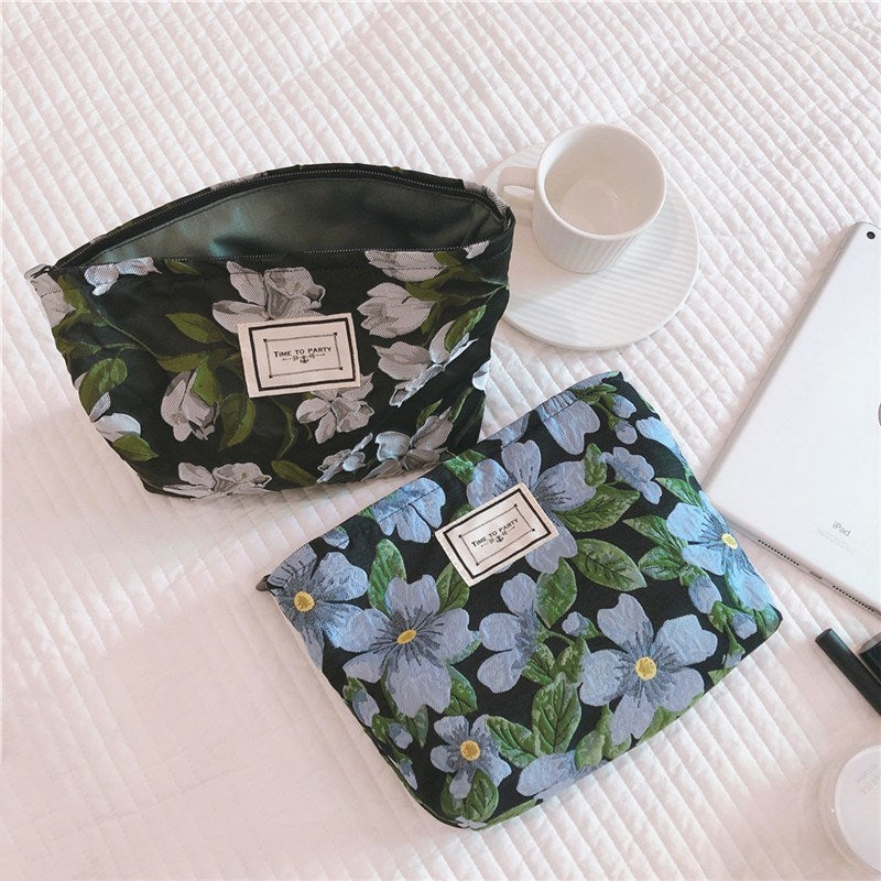 1 Pc Vintage Flower Jacquard Cloth Cosmetic Bag for Women Makeup Organizer Bag Canvas Large Capacity Zipper Lady Handbag