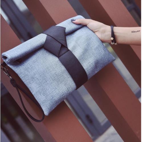Chinese Style Dragon Embroidery Clutch Bags for Women Bag  Personality Envelope Wrist Bag IPad Bags Women Shoulder Bag Purse