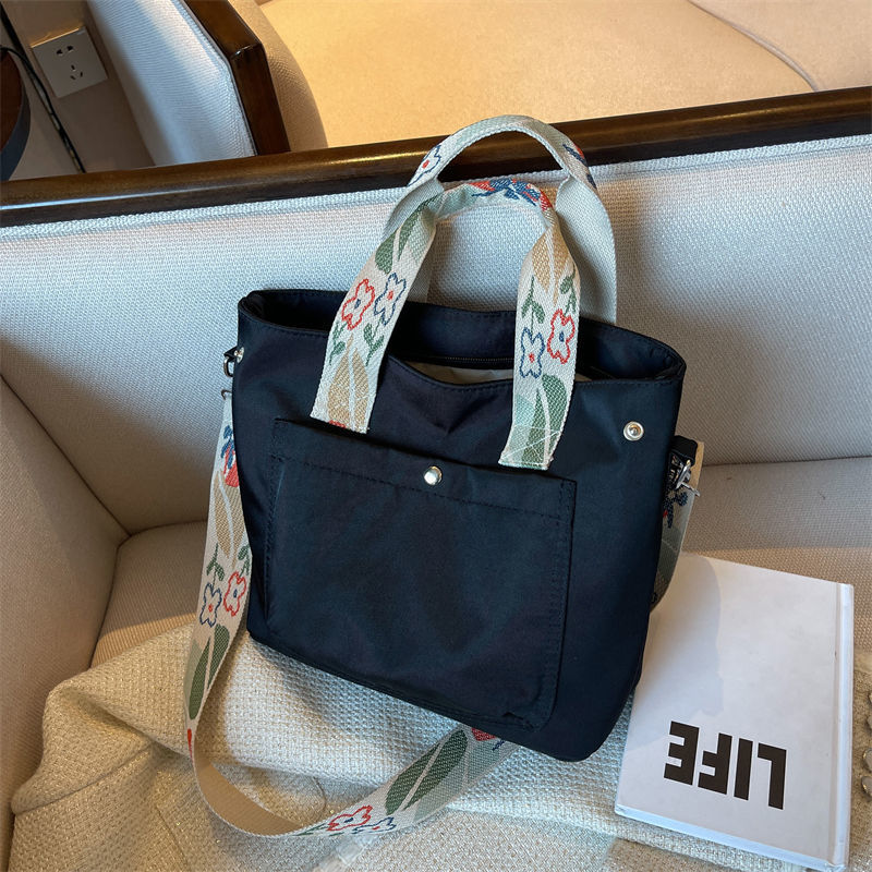 Nylon Tote Bag Waterproof Oxford Cloth Large Bag Nylon Tote Bag Handbag Women Simple Commuter Large-capacity Shoulder Bag