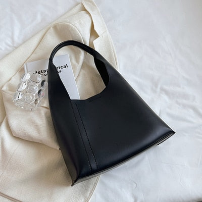 Light Luxury Designer Female Shoulder Bags New Fashion Trend Underarm Pack Ins Wild Travel Handbags Solid Color Women Bucket Bag