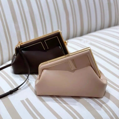 New Female Brand Design Genuine Cowhide Leather Clip Handbag Chain Messenger Bag Clip Clutches Lipstick Mini Bag Women Bag