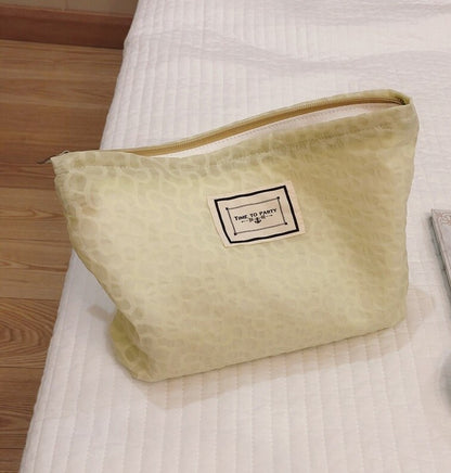 1Pc Summer Flower Makeup Bag For Women Large Floral Cosmetic Bag Girl Pencil Case Travel Makeup Beauty Storage Organizer Handbag