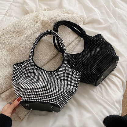 Women&#39;s Bags Rivet Underarm Shoulder Bags Fashion Designer Handbags Large Capacity Casual Totes Ladies Soft Trendy Shopping Bags