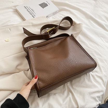 Occident Style Women New Fashion PU Leather Crossbody Sling Bags Lady Feminine Woman Handbag Cross Body Zip Slingle Shoulder Bag