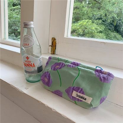 Zipper Pouch Lipsticks Make Up Brush Bag Makeup Pouch 3D Flower Print Cosmetic Bag Vintage Style Women Pencil Case Makeup Bag