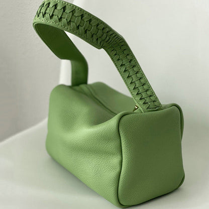 New Version Of Woven Wide Shoulder Straps Thick First Layer Cowhide Women Hand-Held Pillow Bread Bag Green Shoulder Underarm Bag