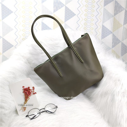 Women&#39;s Large Capacity Zipper Shopping Travel Tote Bag Fashion Casual Waterproof PVC Mobile Phone Change Shoulder Bag