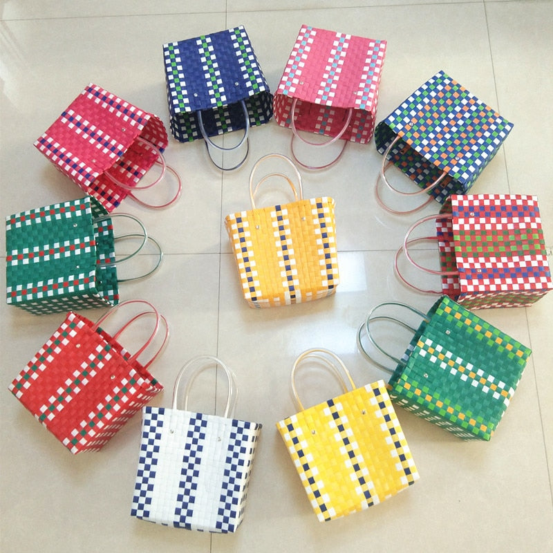 Luxury Designer Brand Logo Bag for Woman Charity Edition Shopping Tote Design Handbags Summer Beach Hand Woven Plaid Basket