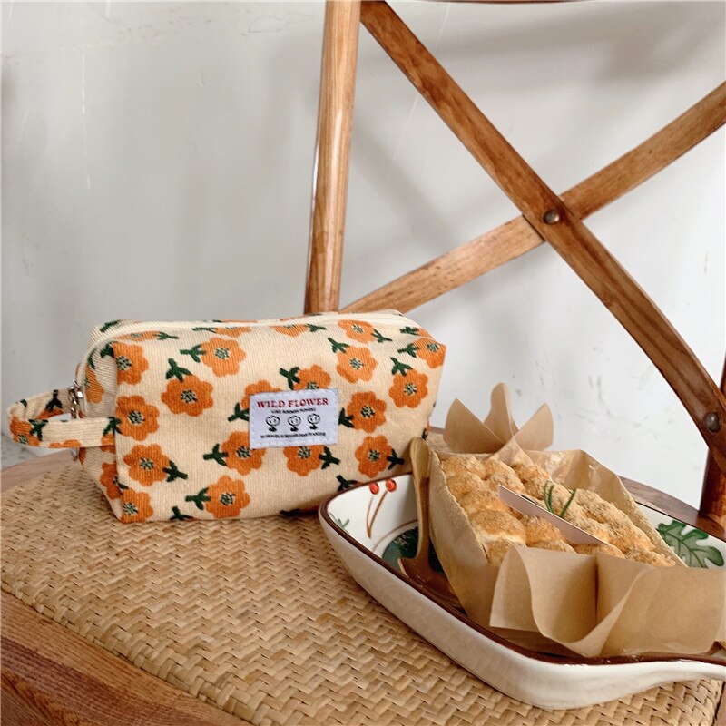 Korean Fashion Pencil Case Corduroy Plaid&Flowers Makeup Bag Lipsticks Bag Women Neceser Small Cosmetic Bag Beauty Organizer Bag