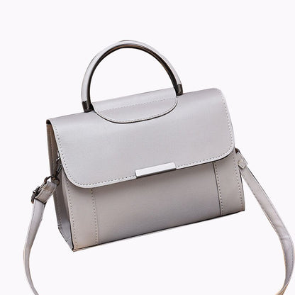 Autumn New Ladies Small Square Bag Fashion Single Shoulder Messenger Bag Europe And The United States Retro Portable Tide Bag