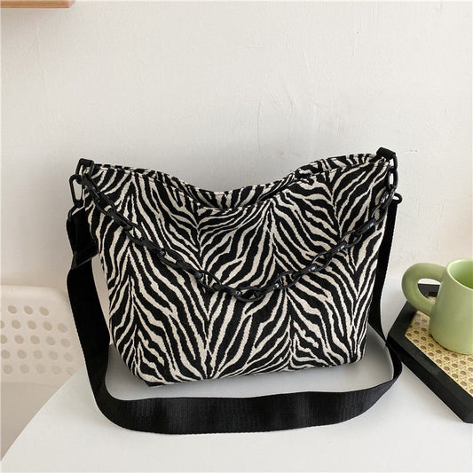 Zebra Pattern Shoulder Bags Women French Style Large Capacity Cross-body Bag Portable Texture Chains Handbags Casual Tote Femme