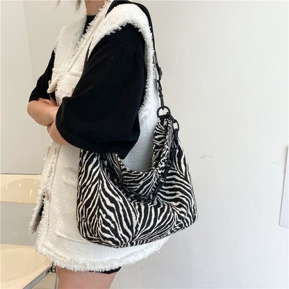 Zebra Pattern Shoulder Bags Women French Style Large Capacity Cross-body Bag Portable Texture Chains Handbags Casual Tote Femme