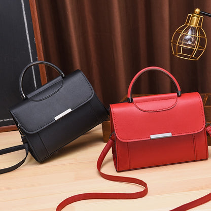 Autumn New Ladies Small Square Bag Fashion Single Shoulder Messenger Bag Europe And The United States Retro Portable Tide Bag
